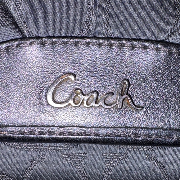 Vintage Authentic Coach Black Signature Wallet - Picture 10 of 10